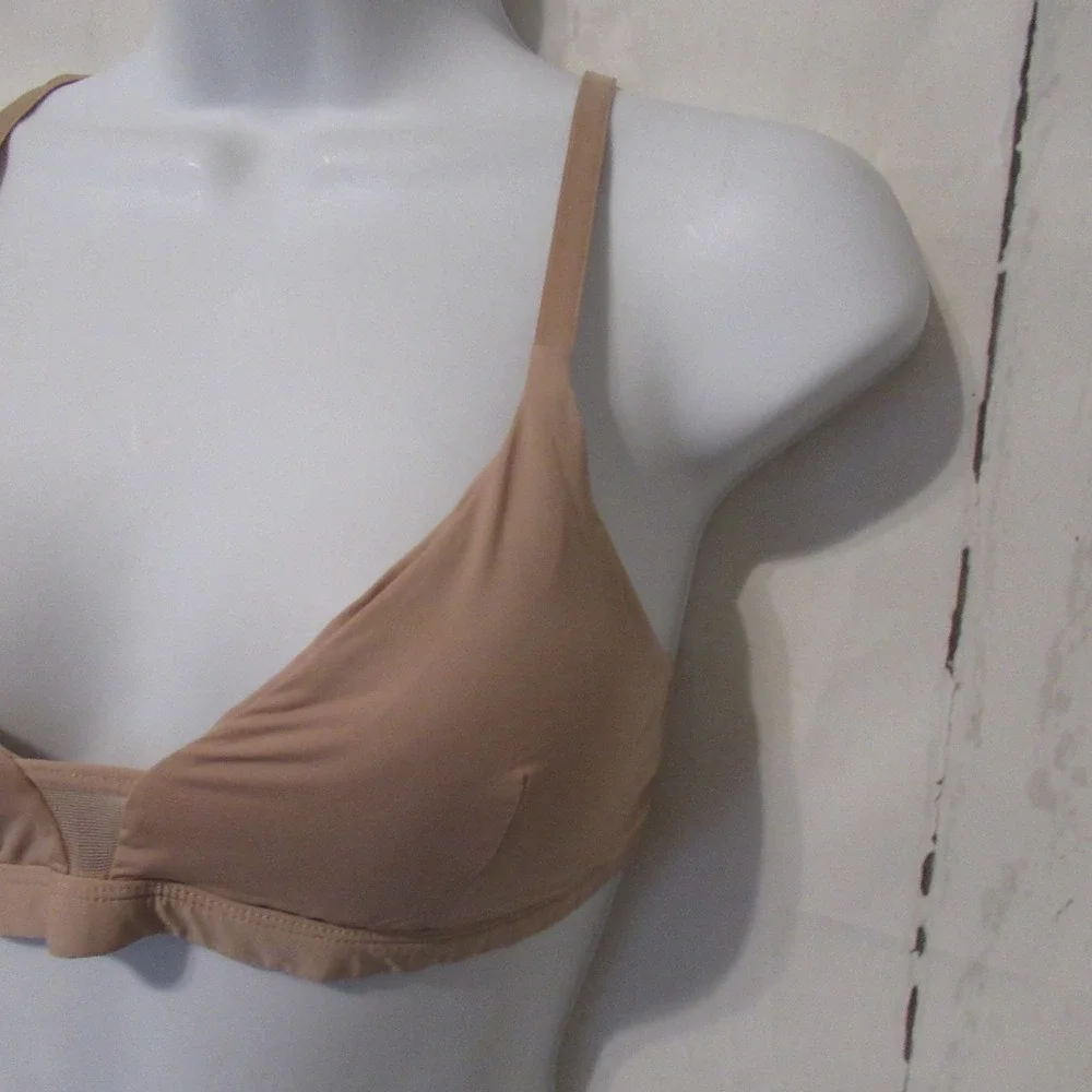 Pepper Bra M Beige Tan Wirefree Scoop Wireless Back Closure